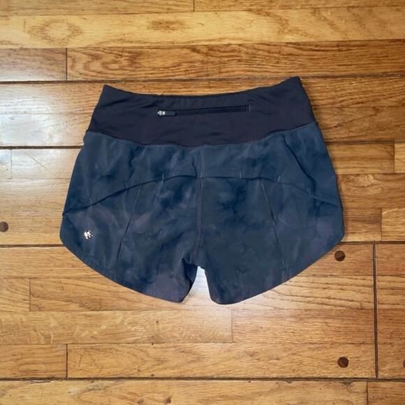 Lululemon Speed Up Mid-Rise Lined Short 4" - Picture 7 of 14